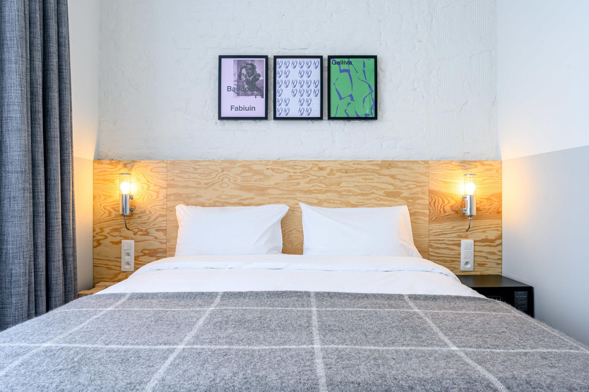 Hotel La Grande Cloche 3*
