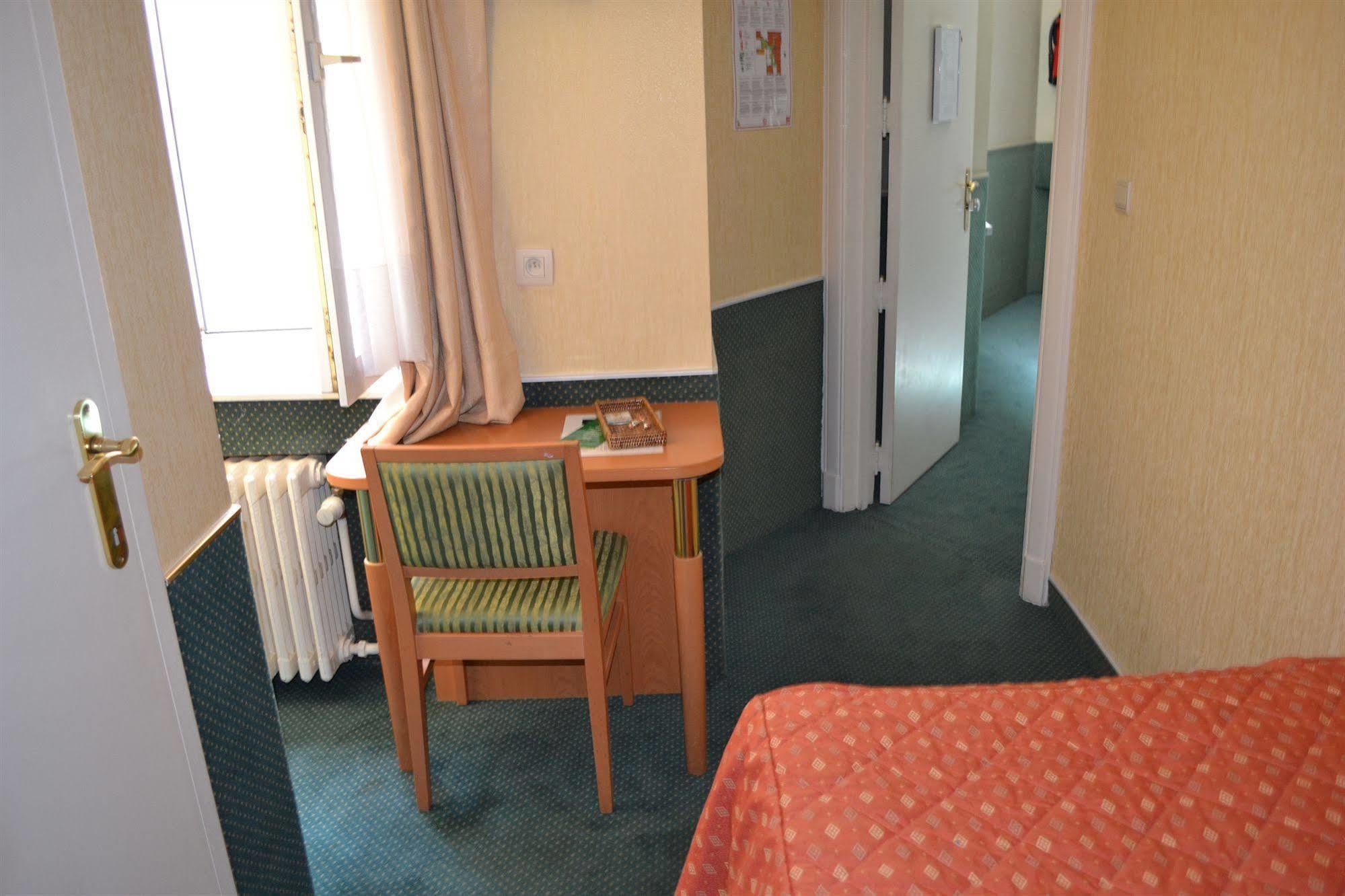 La Grande Cloche Hotel